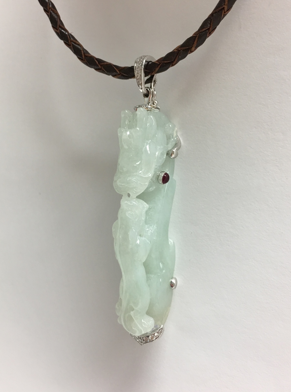 Details about / Green Jade Pendant in Dragonfly Design with Rhodium Plated Bail Gold Tone