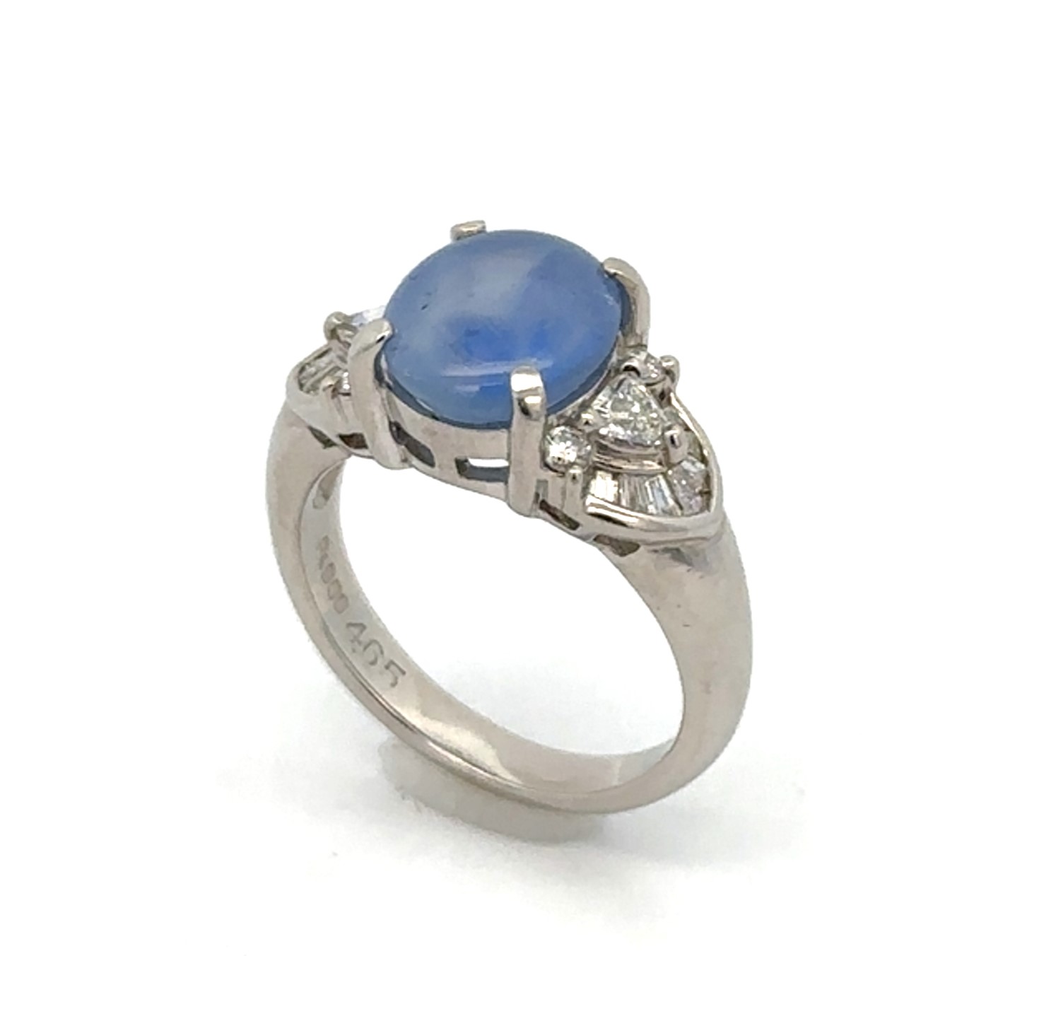 4.50 Carats Star Sapphire Platinum Ring