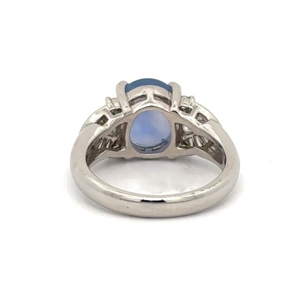 4.50 Carats Star Sapphire Platinum Ring