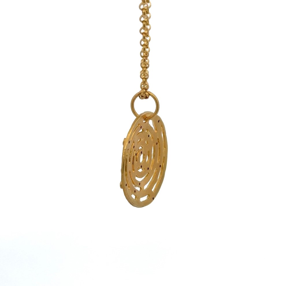 22K Yellow Gold Meander Pendant With Chain