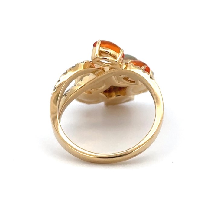Floral Design Opal Ring In 18K Yellow Gold