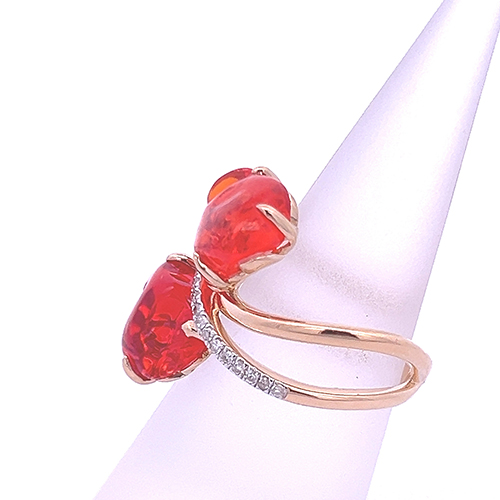 18K White Gold Opal and Diamond Ring