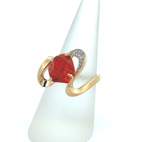 18k yellow gold opal diamond ring